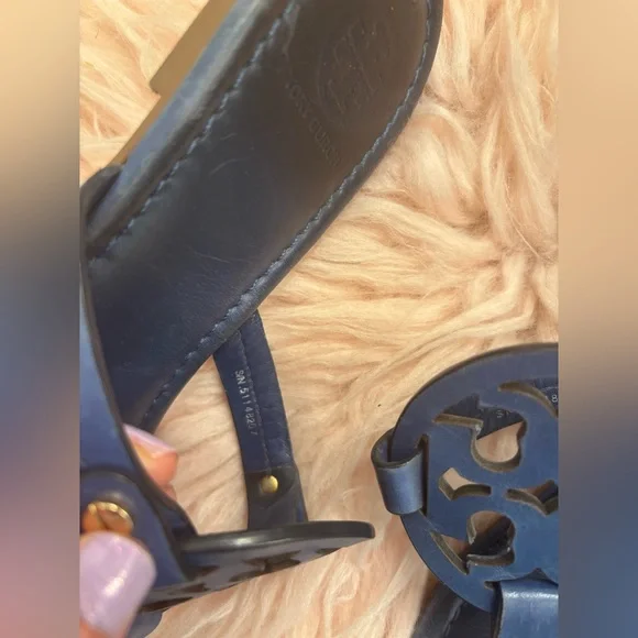 Tory Burch Dark Blue Miller Sandals size 8 - Picture 5 of 6